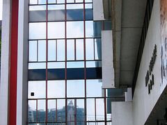 -香港大学