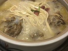 -小骨煲金华砂锅(转塘金街美地店)