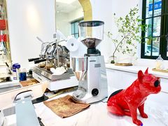 -Fridi Patisserie Cafe