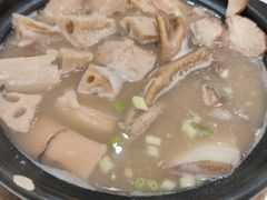 莲藕煲猪争-大欢喜饭店(江怡路店)