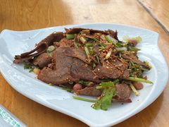 -曾牛肉