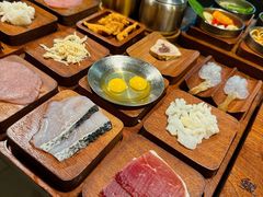 -银米·云南传统过桥米线(双廊黑金冠店)