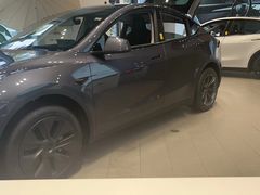 -TESLA 特斯拉(上海太古汇体验店)