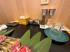 -臻牛烤肉
