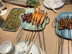 -街角等你.大连海鲜烧烤.经典铁板海鲜串(西安路店)