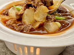 鲍汁萝卜牛腩煲-留半山·香港食堂(啦啦宝都店)