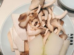 -马家斑.鲜鱼火锅(松湖万科店)
