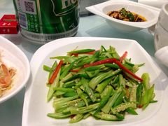 清炒秋葵，冰镇秋葵-紫玉轩精菜馆(东川路店)