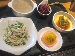 -小城粥道·海胆鲜虾粥(解放广场店)