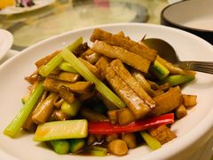 -垚慈居素食(华发新城店)