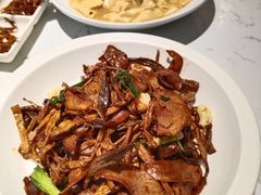 -关东小磨东北菜(漕河泾印象城店)