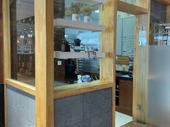 门面-劳顶笨咖啡(益华广场店)