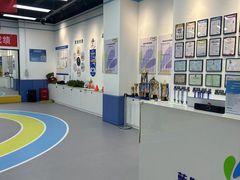 -米高蓝斯克国际轮滑中心(中铁建店)