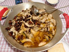 -拿渡·水煮鱼麻辣香锅(王府井奥莱·香江小镇店)