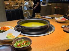 -一朵菌·野生菌探索家火锅(南亚店)