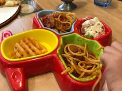 -必胜客(上海新南方商城PH店)