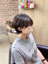-韩国李知恩形象设计