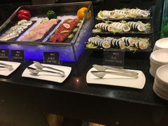 -上海西藏大厦万怡自助餐厅(徐汇店)