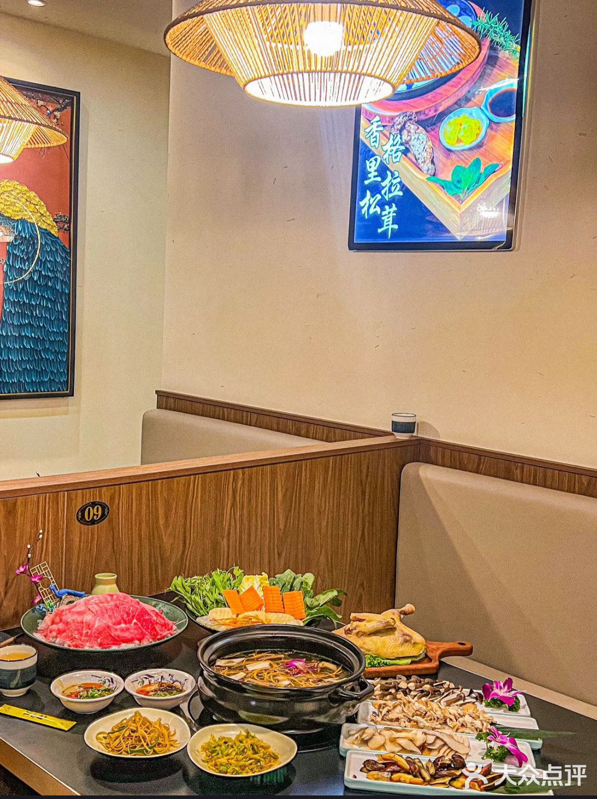 在西安吃到了野生菌火锅 店名:向云滇菌子土鸡汤锅