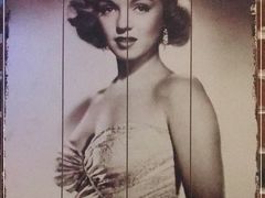 -歌库K馆量贩KTV(万达广场店)