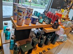 零售区-星巴克臻选(福州东百中心分店)