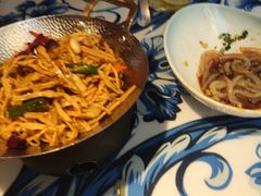 -川流不息·地道川菜·小龙虾(新松江路店)