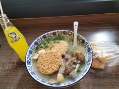 -小潘记鸭血粉丝汤