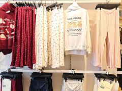 -Hollister(天环广场店)