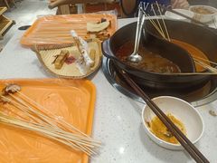 -五味缘小郡肝串串火锅(泛悦城市奥特莱斯店)