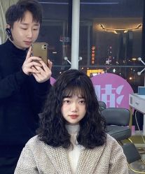 -IU潮牌·SALON