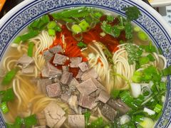 -牛壹品牛肉拉面(东风路店)