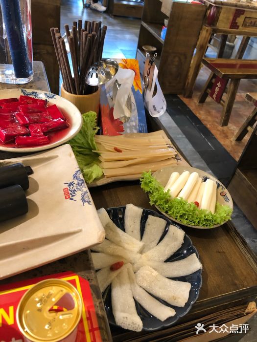 小龙坎老火锅图片