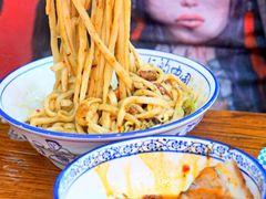 香辣手擀面-关中道乡村爆肚面馆(玄风桥店)