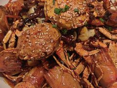 -肥肥虾庄·金牌油焖大虾(汉口城市广场店)