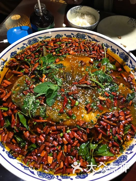 杨记隆府杨府招牌鱼图片 - 第7张