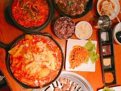 -老炉家木炭烤肉(长江国际店)