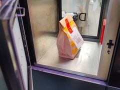 -麦当劳(CP静安店)