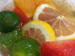 霸气水果桶-九里香奶茶果汁(碧湖店)