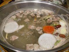 -娜仁图雅蒙古美食村(33小镇店)