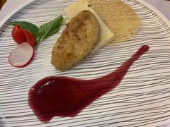 法式香煎鹅肝-V Bar海景扒房(北海湾惠龙万达嘉华酒店)