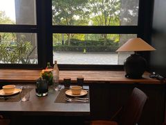 -九月里.自由花园餐厅