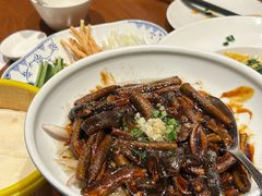 进口白胡椒响油鳝丝夹饼-上海人家花樣年华(中山公园店)