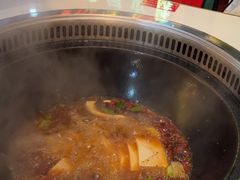 -哈尔滨烧烤·山河村铁锅炖(交大店)