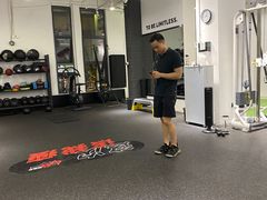 -汗水空间私教健身连锁(SM广场店)