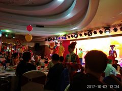 弘历皇朝特色上菜-泓历皇朝酒店(东亭店)