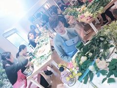 -证大大拇指广场(芳甸路店)