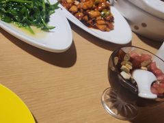 -渝信川菜 · 川味家常菜(财富购物中心店)
