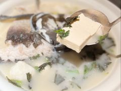 -许爷家·生态湖鲜(徐汇日月光店)