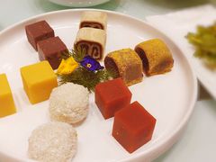 -皇城根·烤鸭·鱼头·家常菜(欧亚大观乐活城店)