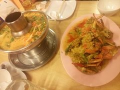 -J Daeng Seafood